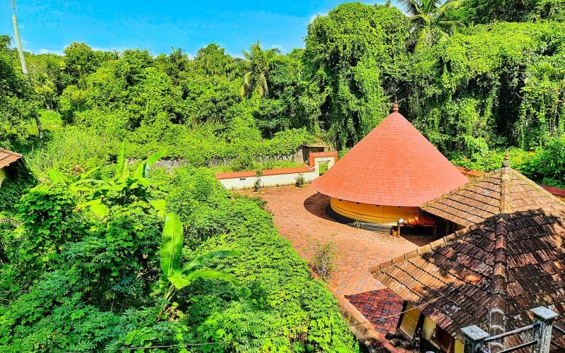 കവിയൂർ ഹനുമാൻ ക്ഷേത്ര ദർശനം