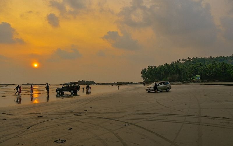 മുഴപ്പിലങ്ങാട് ഡ്രൈവ്-ഇൻ ബീച്ച്