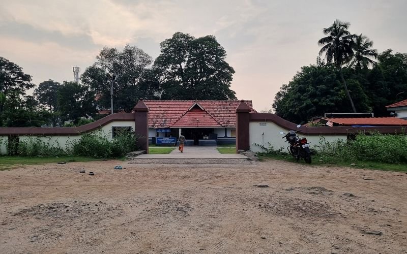 തൃക്കാക്കര വാമനമൂർത്തി ക്ഷേത്ര ദർശനം